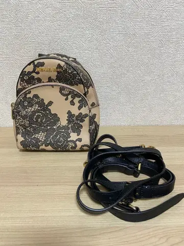 MICHAEL KORS 마이클코어스 미니 백팩 꽃무늬