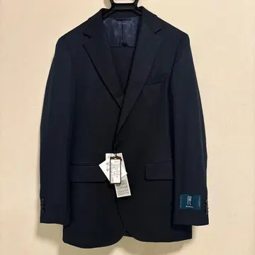 [ 미사용 새상품 ] SUIT SQUARE 비슈 울