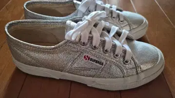 SUPERGA 실버 스니커즈