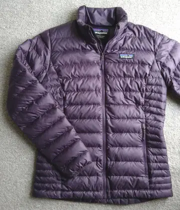 배송비 포함 클리닝 완료 파타고니아 여성용 다운 스웨터 레귤러 XS