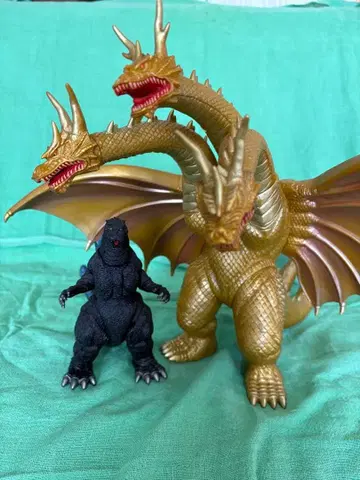 1998 고질라, 킹 기도라 소프트 비닐