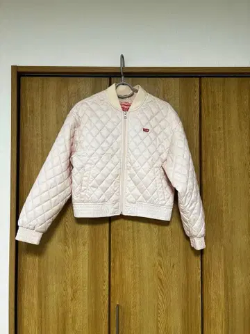핑크 퀼팅 봄버 자켓 Levi's