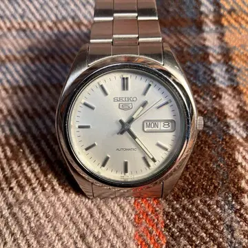 [ 새상품급 ] SEIKO5 다이얼 화이트
