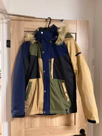 워크맨 면립 방풍 방한 2WAY 자켓 M 사이즈