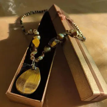 타이거 아이 비즈 목걸이