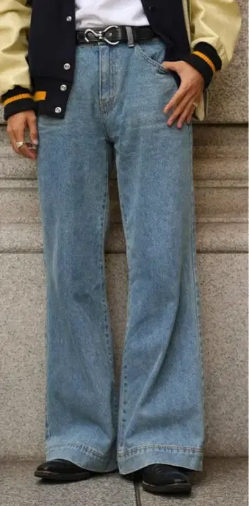 클러치 플레어 데님