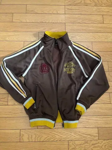 브라운 집업 자켓