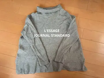 L'ESSAGE 저널 스탠다드 스웨터