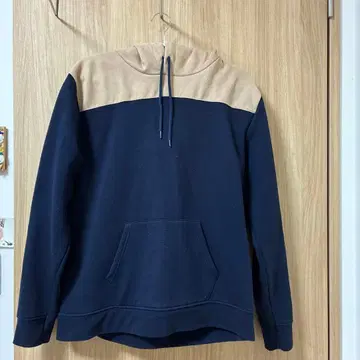 Ciaopanic 네이비와 베이지 후드티