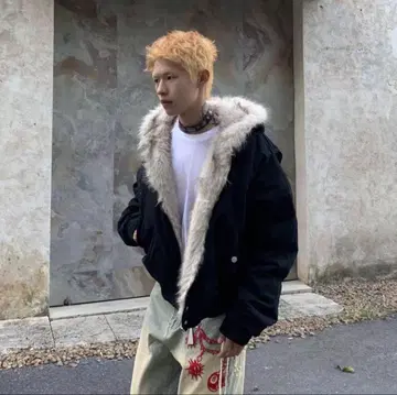 [ 인기 ] 짧은 기장 퍼 자켓