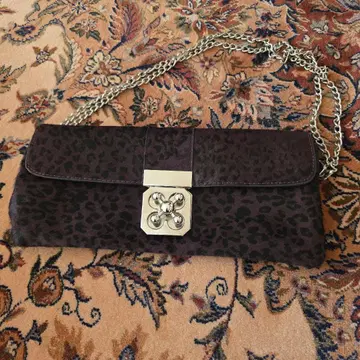 Blume 레오파드 무늬 클러치백