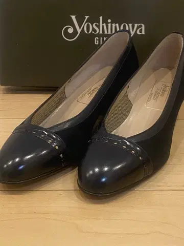 [ 새상품급 ] 긴자 요시노야 블랙 펌프스 사이즈 37