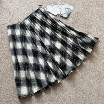 미사용 택 포함 쿠미쿄쿠 플리츠 스커트 체크 벨트 포함 사이즈 3