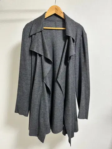 COUP DF CHANCE 자디건 그레이