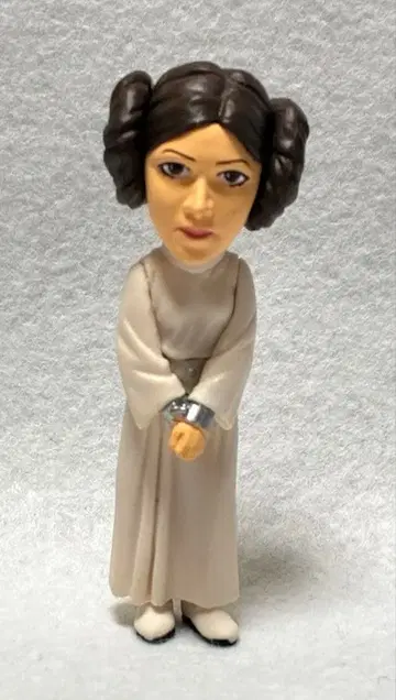 제일복권 스타 워즈 월드 컬렉터블 피규어 레이아 오르가나