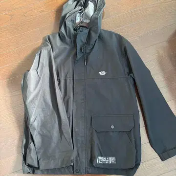 BISH GU 블랙 마운틴 후드티