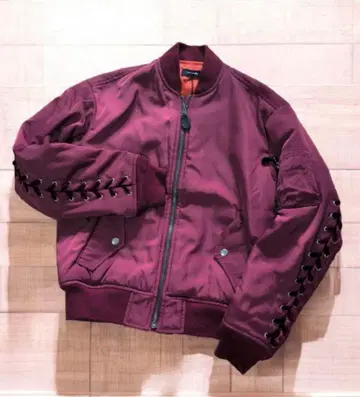 G.V.G.V. 레이스업 MA-1 블루종 충전솜