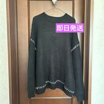 블랙 오버 사이즈 니트 스웨터