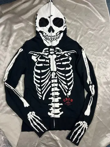 CBGB 스켈레톤 프린트 후드티 스컬 해골