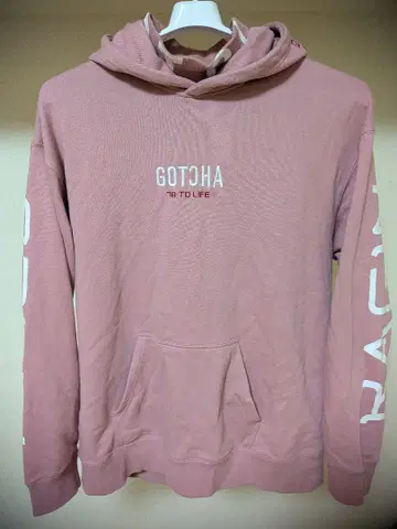 GOTCHA 핑크 후드티