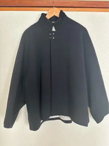 스즈키 타카유키 short coat