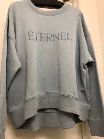 쿨 카레안의 트레이닝복