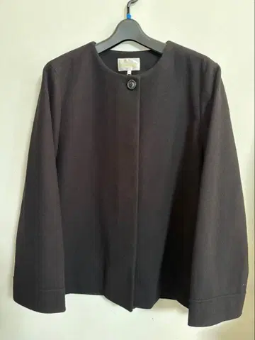 미사용 새상품 블랙 노카라 자켓