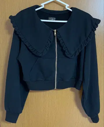 evelyn 세일러 카라 후드 맨투맨 블랙