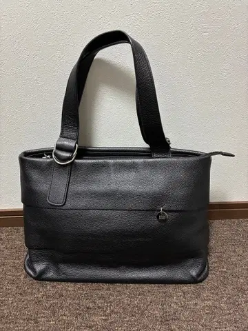 니나리치 숄더백