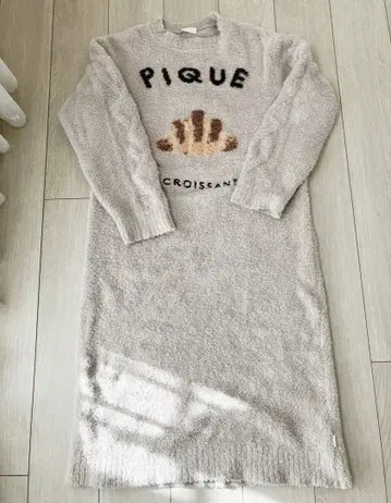 젤라또피케 원피스 크루아상 베이지