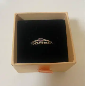 엘레강트한 보라색 스톤 반지 새상품