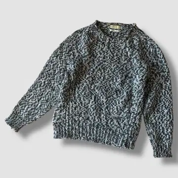 BARNEYS NEW YORK 케이블 짜임 니트 긴팔