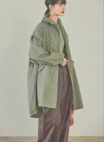 새상품 라콜레 2WAYM65 코트 카키 F