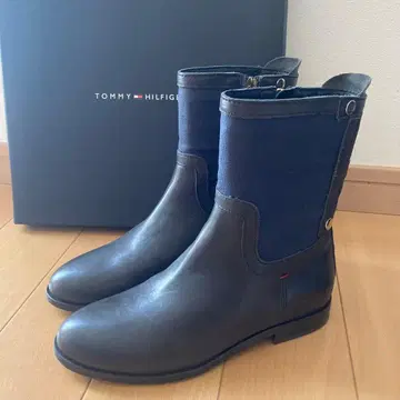 새상품 타미힐피거 부츠 블랙 네이비 숏부츠 Tommy