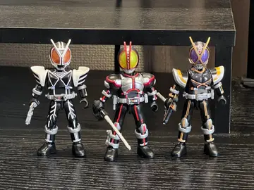 BLOKEES 중국 한정판 가면라이더 파이즈 피규어