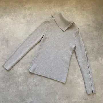 띠어리 울 100% 리브 니트 사이드 지퍼 터틀넥 그레이