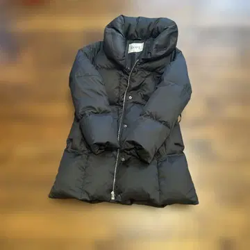 ROPE 블랙 다운 자켓 38