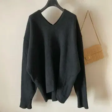 퍼블릭 도쿄*복슬복슬 기모감 폭스 울 풍성하고 느슨한 드롭 니트