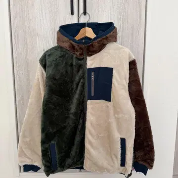 gum master 짐 마스터 리버서블 자켓 플리스