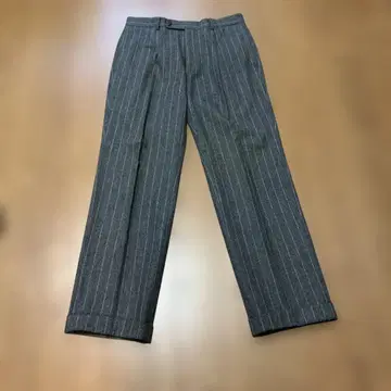 빔즈 슬랙스 그레이 스트라이프