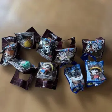 원피스 블록 컬렉션 스트랩