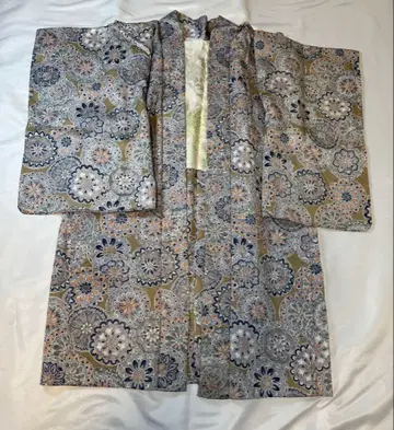 꽃무늬 베이지 파랑 겉옷