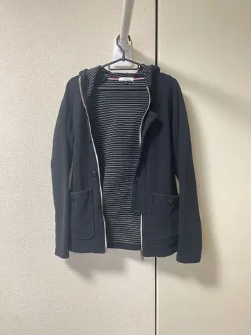 새상품급 남성용 후드 부착 캐주얼 자켓 블랙 사이즈 M