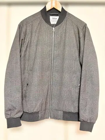 [ ikka ] 남성용 M 사이즈 체크 무늬 블루종 *E