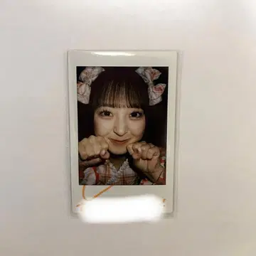 코루네 iLiFE! 폴라로이드 사인 댓글 포함 투어 의상