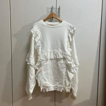 jouetie 프릴 맨투맨 화이트