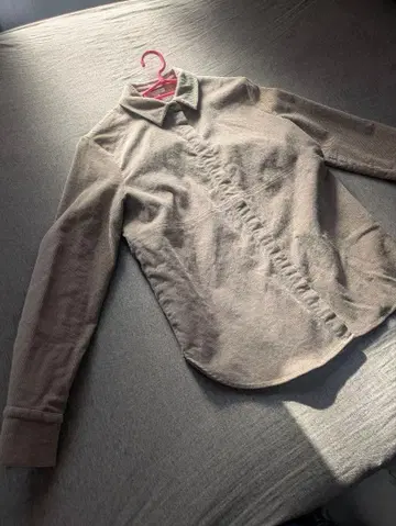 COS 베이지 코듀로이 긴팔 셔츠 M