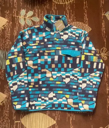 미사용 새상품 [ Patagonia ] 신틸라 스냅t 멀티 컬러 택 포함