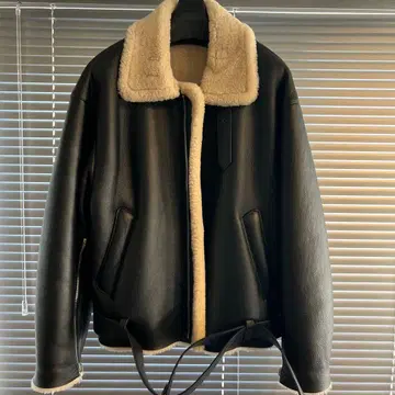 YOKE 무스탕 라이더스 사이즈 2