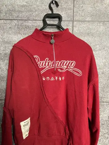 하프 집 스웨트 (레드) M 사이즈 계속 한밤중이면 좋을 텐데.